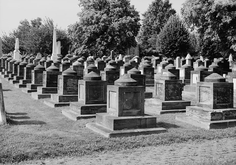 Rows of cenotaphs at the Congressional Cemetery in Washington, DC, in an undated photo. The monuments were installed in the nineteenth century to memorialize members of Congress who died in office. (Library of Congress)