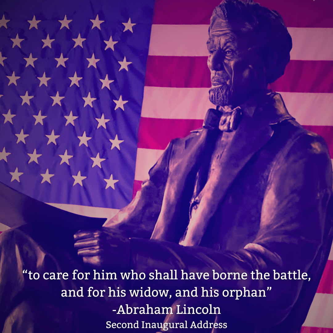 Lincoln statue with quote.