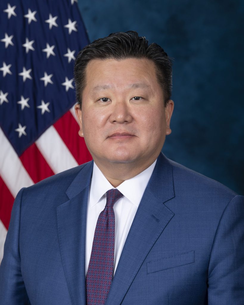 Official portrait for Ryung Suh, MD