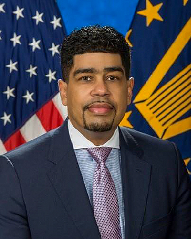 Official portrait of Todd B. Hunter