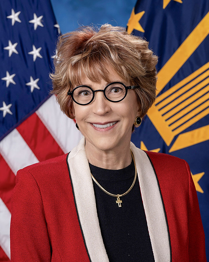 Official portrait for Linda C. Davis